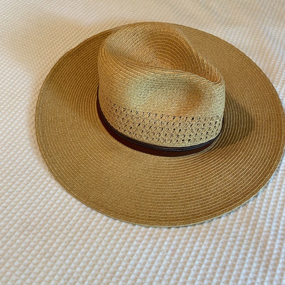 SUN HAT Wide Brim 15 1/2” Diameter - Picture 2 of 4